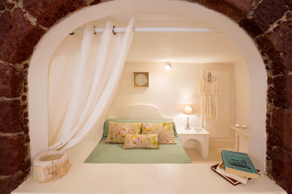 Thea Imerovigli (Santorini)