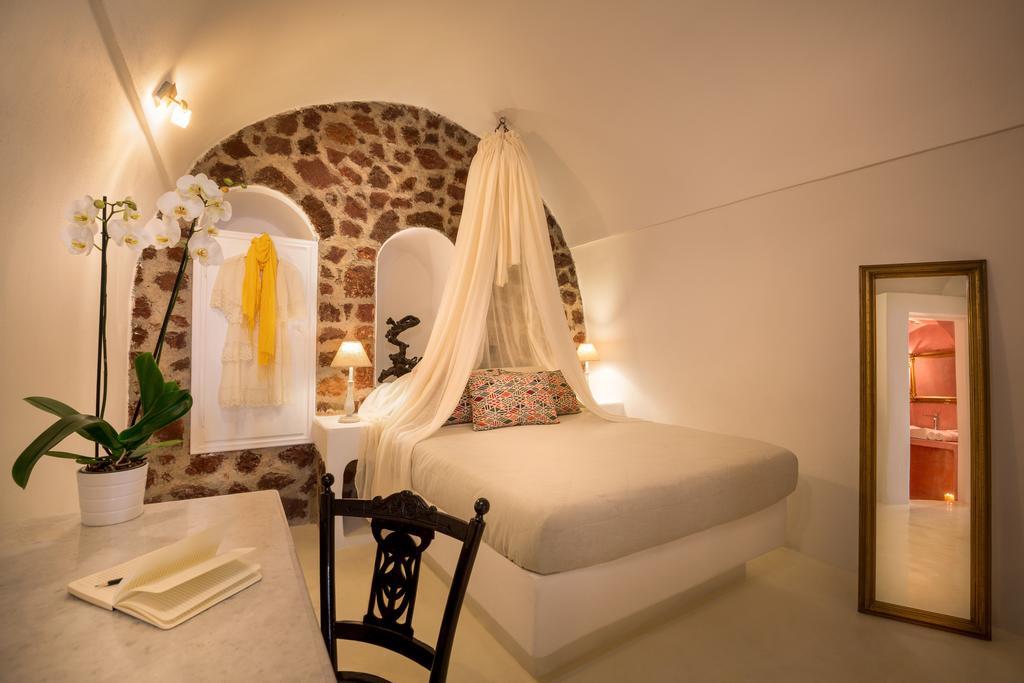 Thea * Imerovigli (Santorini)